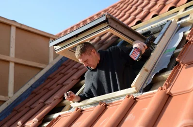 Pose de fenêtres de toit Velux à Luneray
